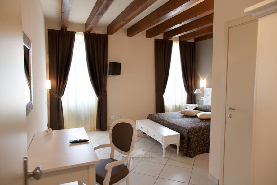 Albergo Roma ボルゴ・ヴァル・ディ・ターロ 部屋 写真