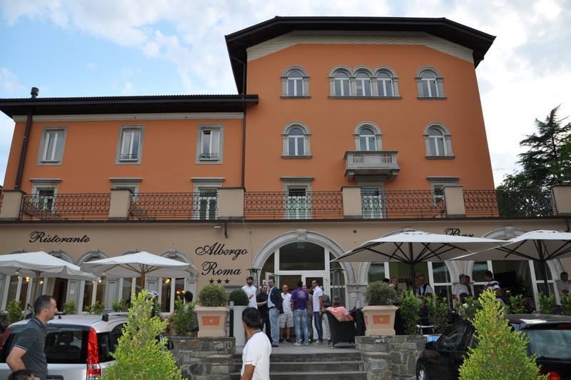 Albergo Roma ボルゴ・ヴァル・ディ・ターロ エクステリア 写真